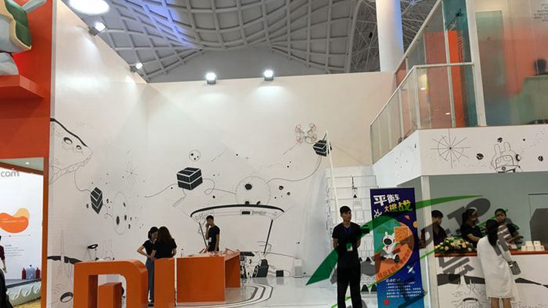 在设计logo时，要遵循以下设计原则：