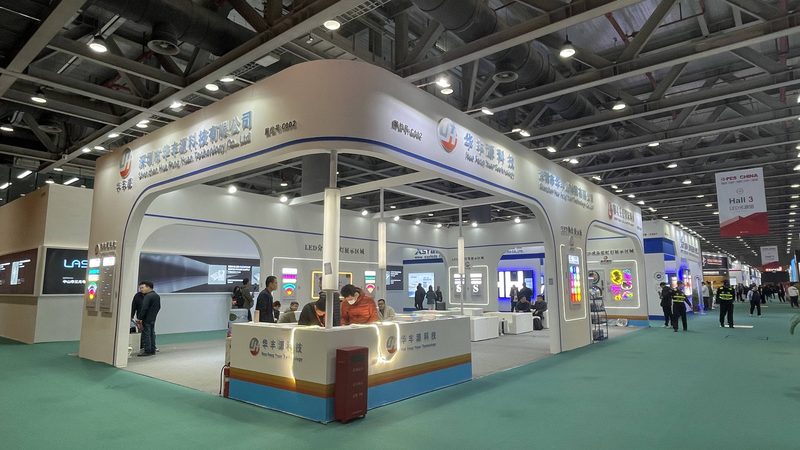 在众多舞台搭建厂家中，以下几家具有较高的口碑和实力：